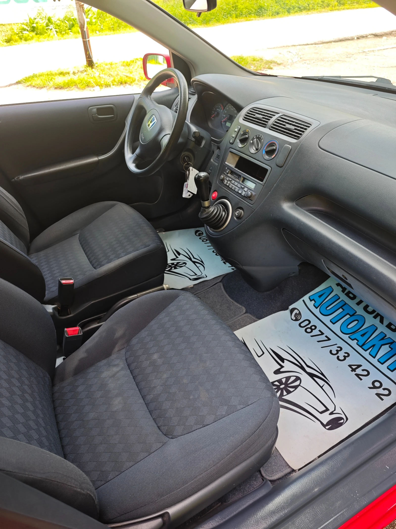 Honda Civic 1.4I 90 КС., снимка 4 - Автомобили и джипове - 54781295