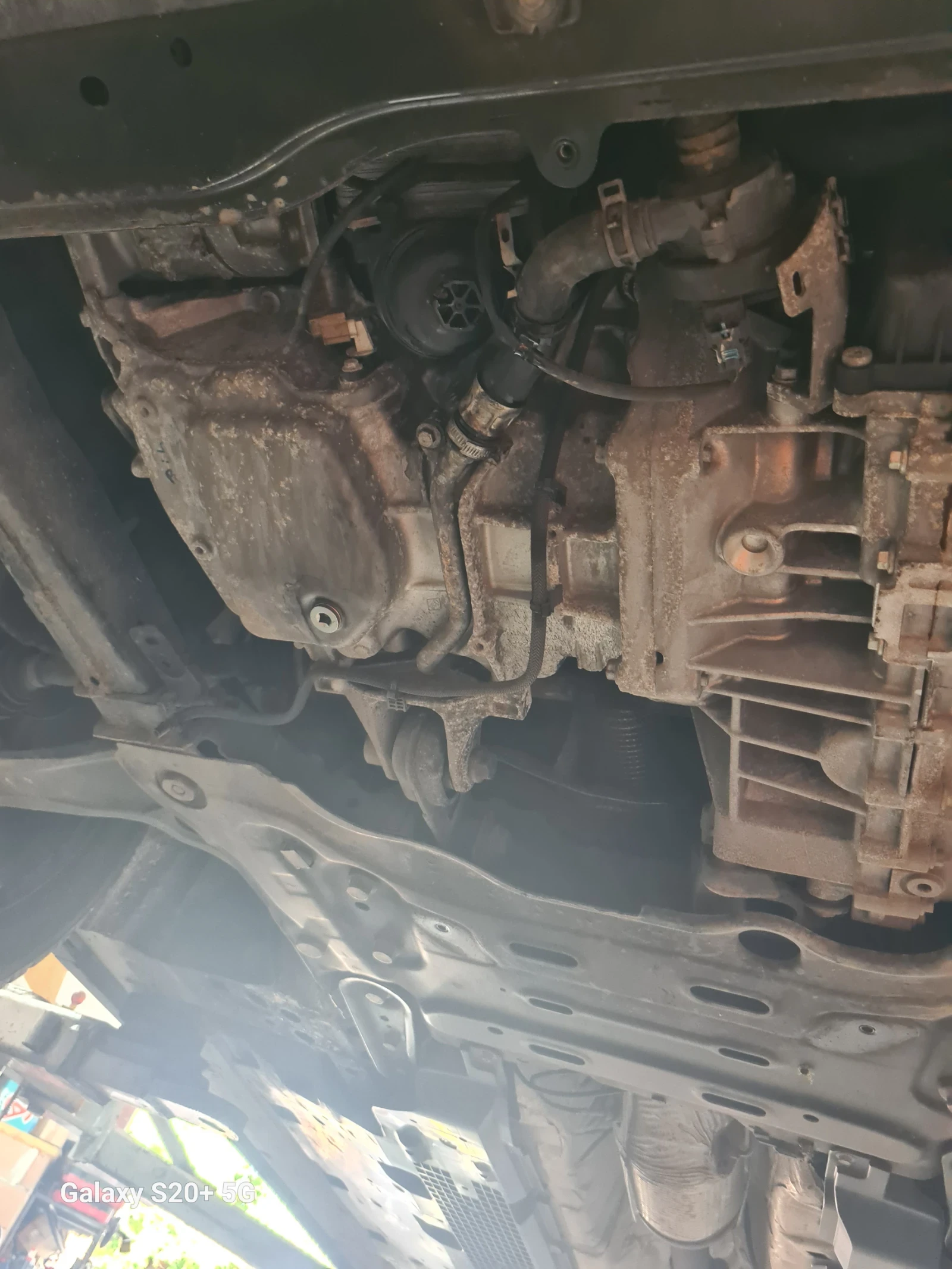 Renault Espace 1.6DCI , снимка 11 - Автомобили и джипове - 54811082