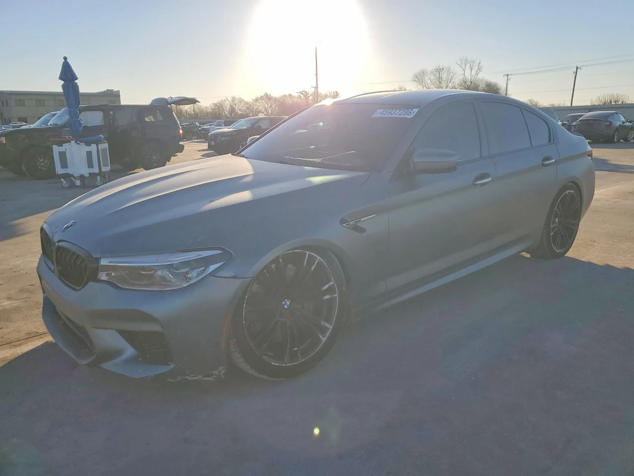 BMW M5 360 ДИСТРОНИК ОБДУХВАНЕ КЛИП НА ДВИГАТЕЛ CARFAX, снимка 2 - Автомобили и джипове - 55098480