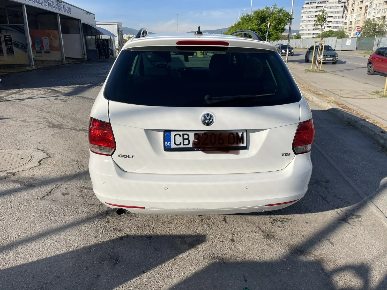 VW Golf 1.6 TDI EUR 5, снимка 5 - Автомобили и джипове - 55432261