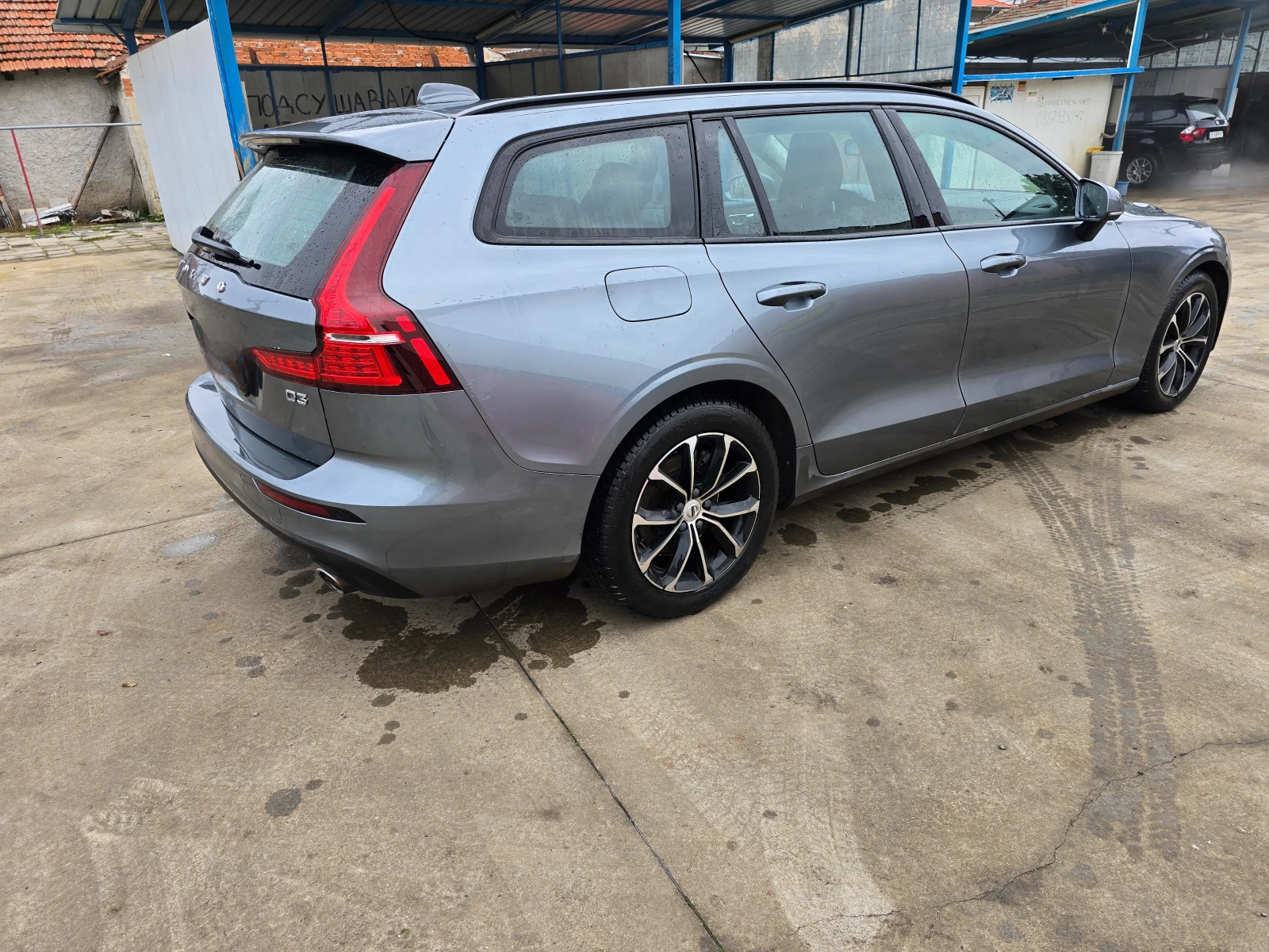 Volvo V60 D3, снимка 3 - Автомобили и джипове - 55451000
