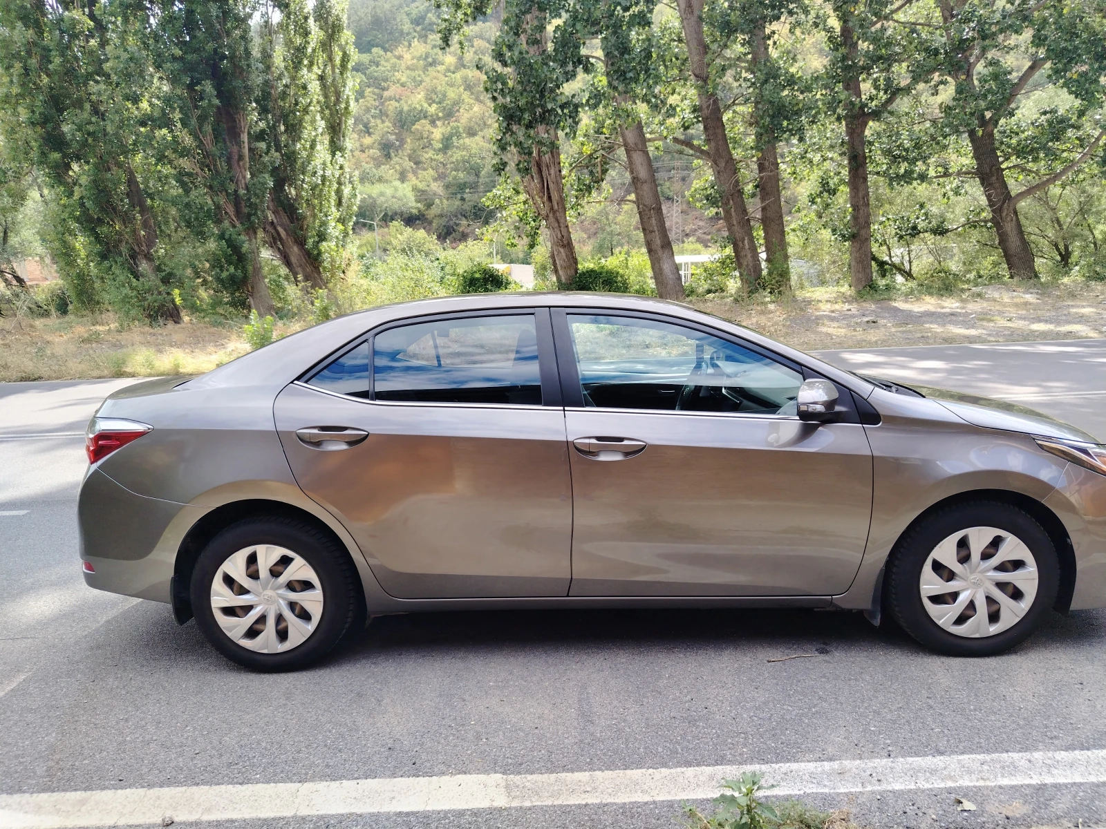 Toyota Corolla Luna, снимка 11 - Автомобили и джипове - 55673876
