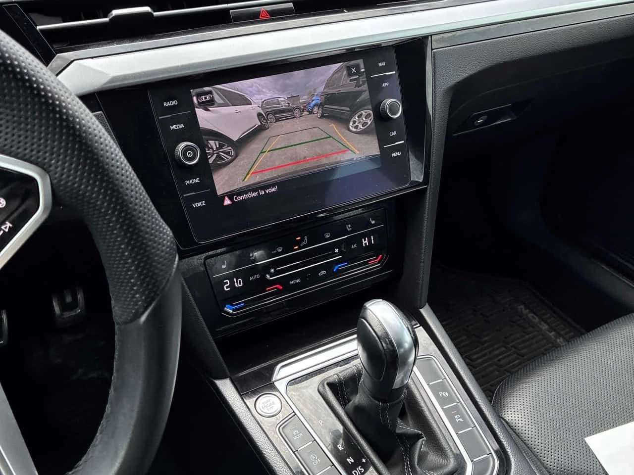 VW Arteon  Execline / ОБДУХВАНЕ / DYNAUDIO / CARFAX / , снимка 9 - Автомобили и джипове - 55702022