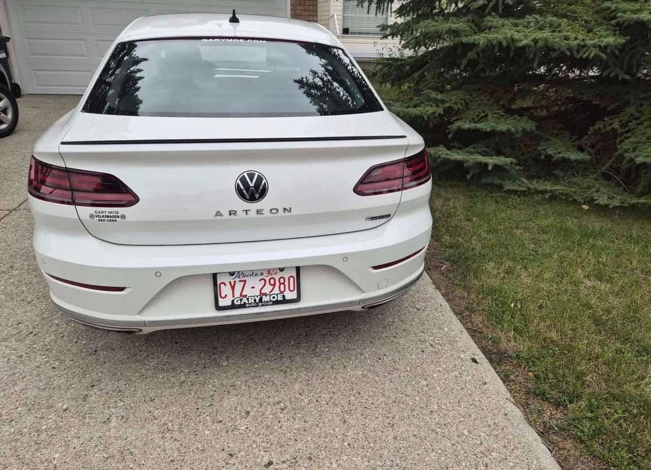 VW Arteon  Execline / ОБДУХВАНЕ / DYNAUDIO / CARFAX / , снимка 4 - Автомобили и джипове - 55702022