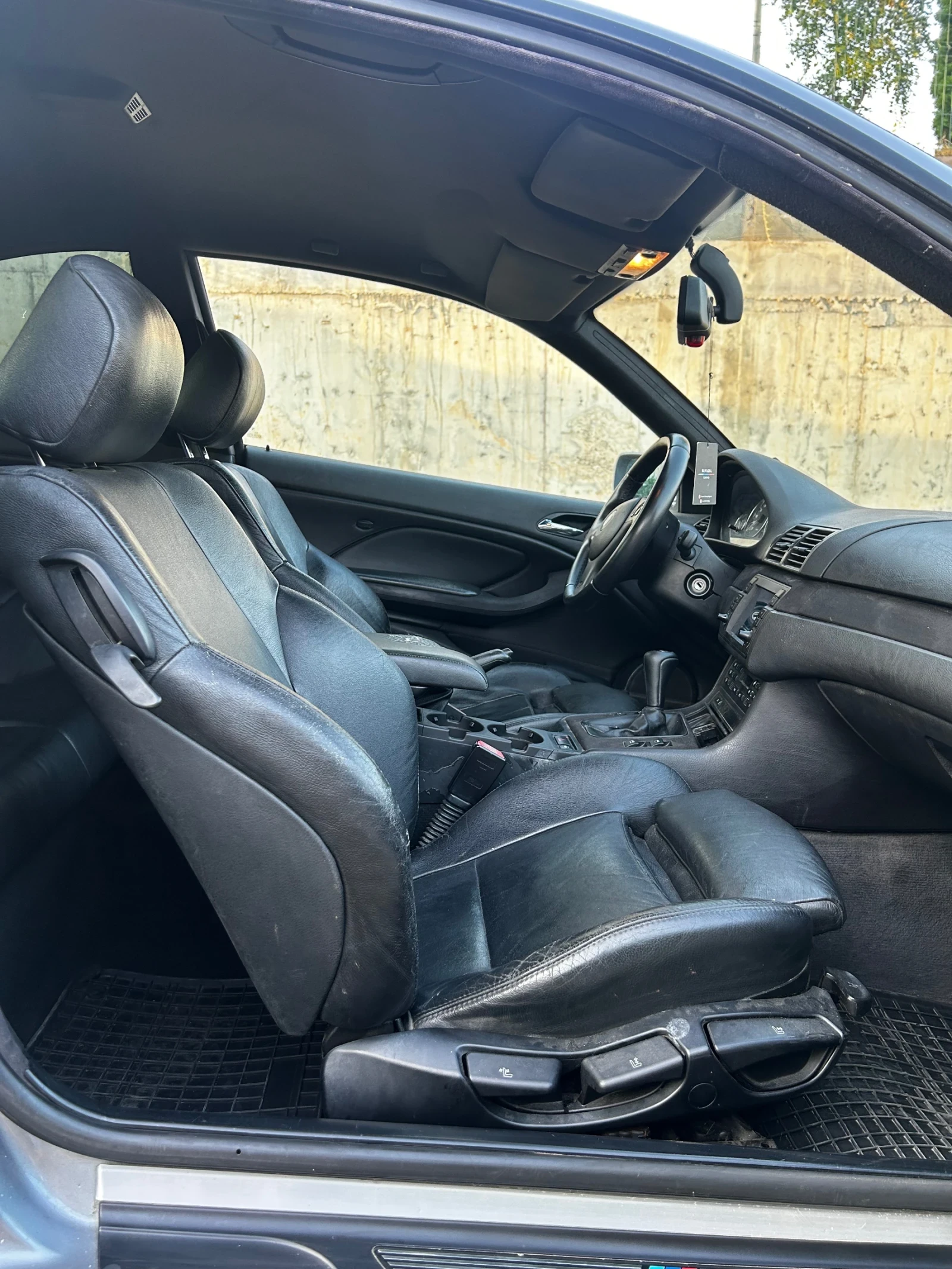BMW 320 Ci ГАЗ, снимка 11 - Автомобили и джипове - 55780781