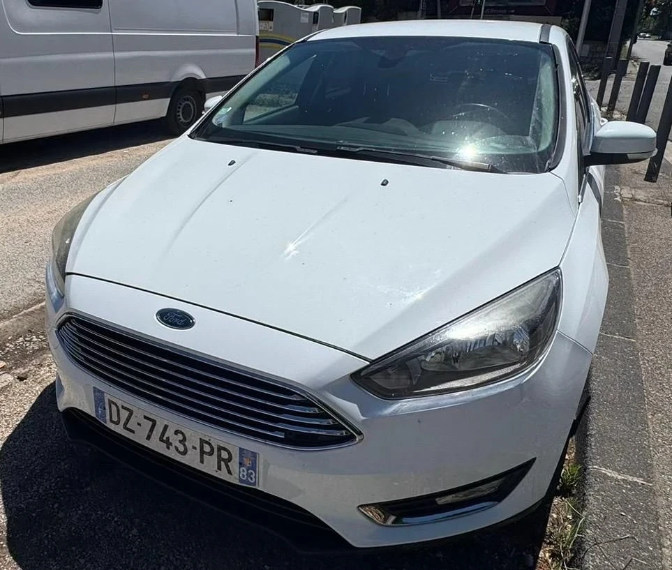 Ford Focus 1.5  TURBO, снимка 6 - Автомобили и джипове - 55786689