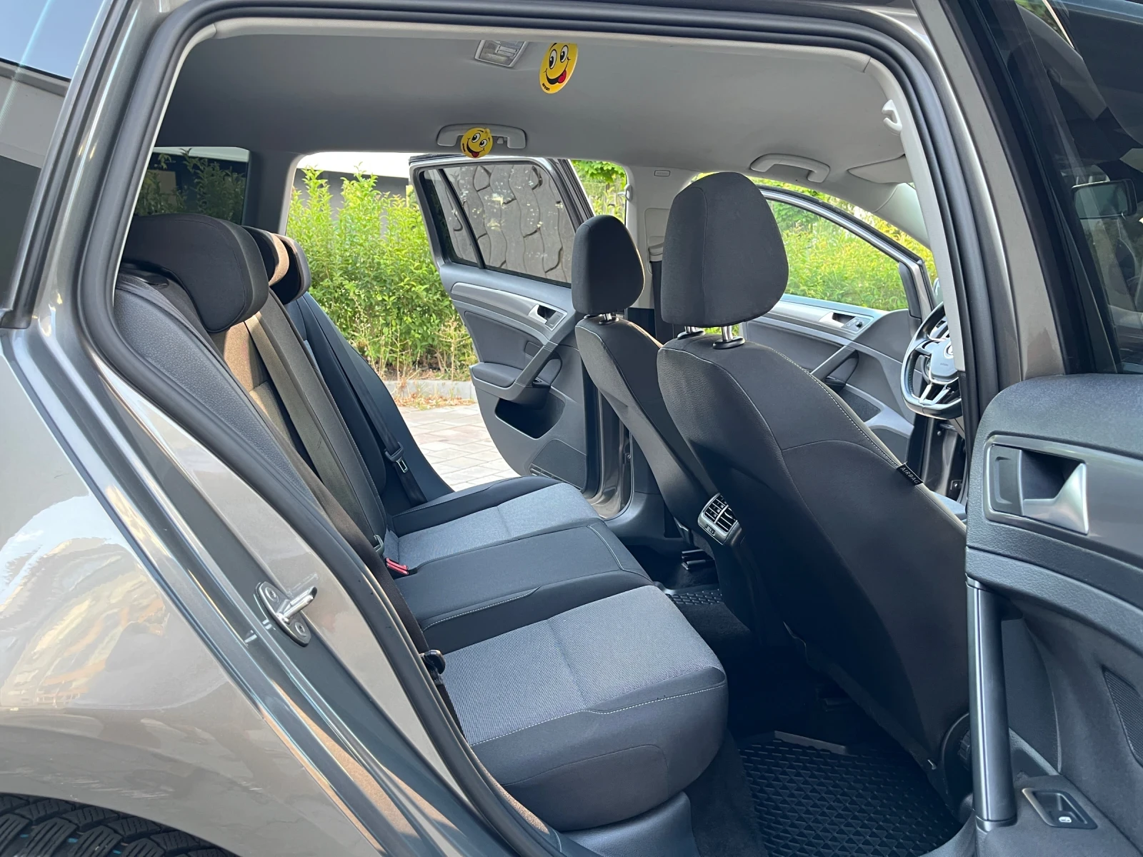 VW Golf Variant 1.6TDI/110/2016, снимка 15 - Автомобили и джипове - 55878876