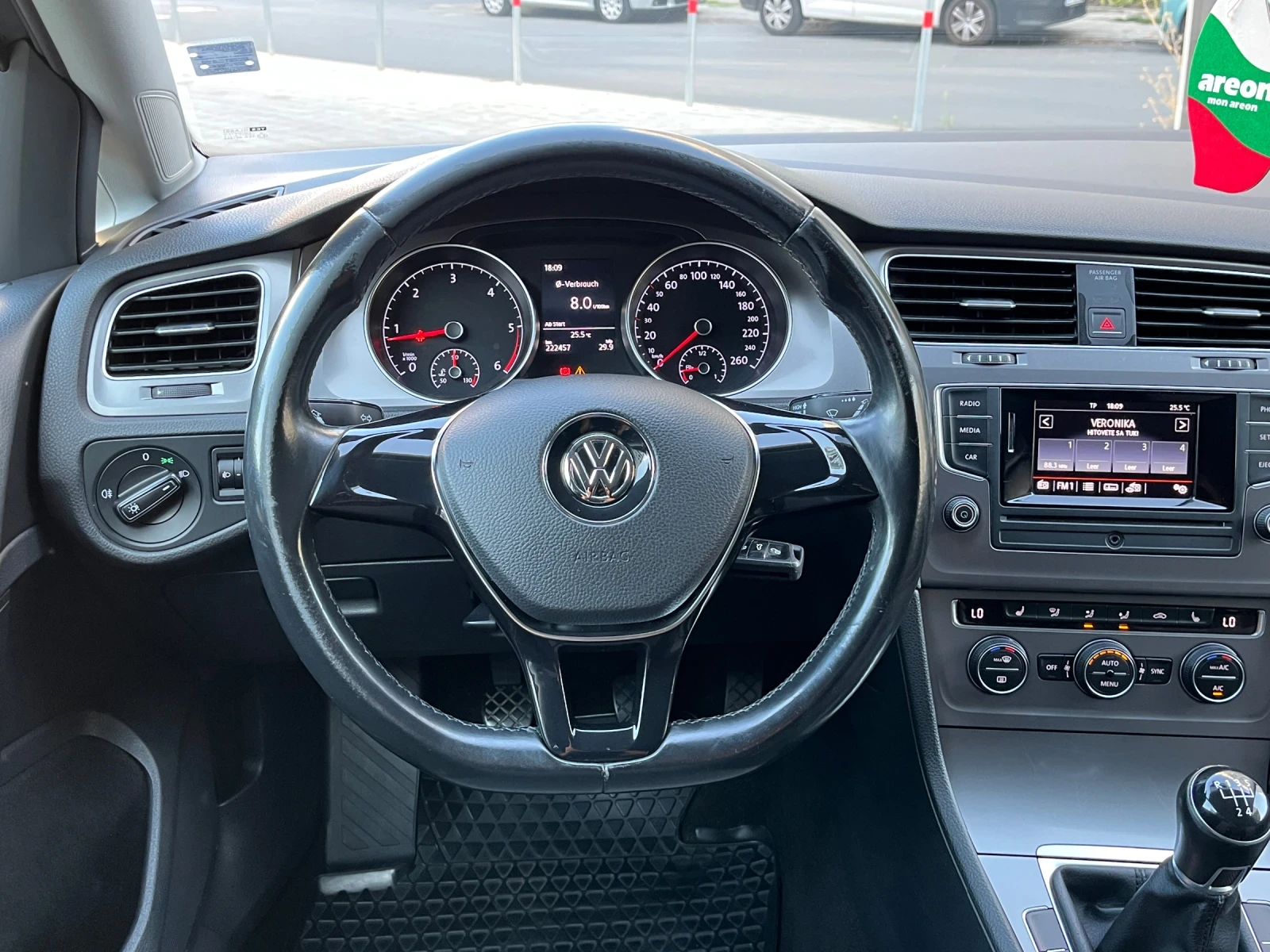 VW Golf Variant 1.6TDI/110/2016, снимка 16 - Автомобили и джипове - 55878876