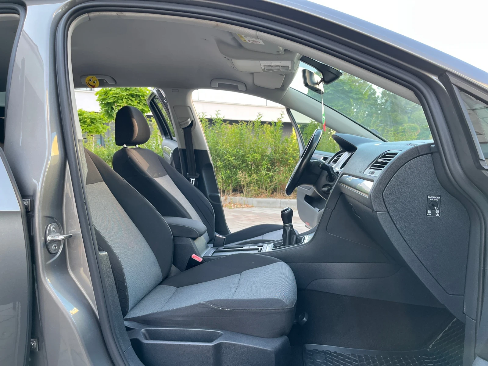 VW Golf Variant 1.6TDI/110/2016, снимка 12 - Автомобили и джипове - 55878876