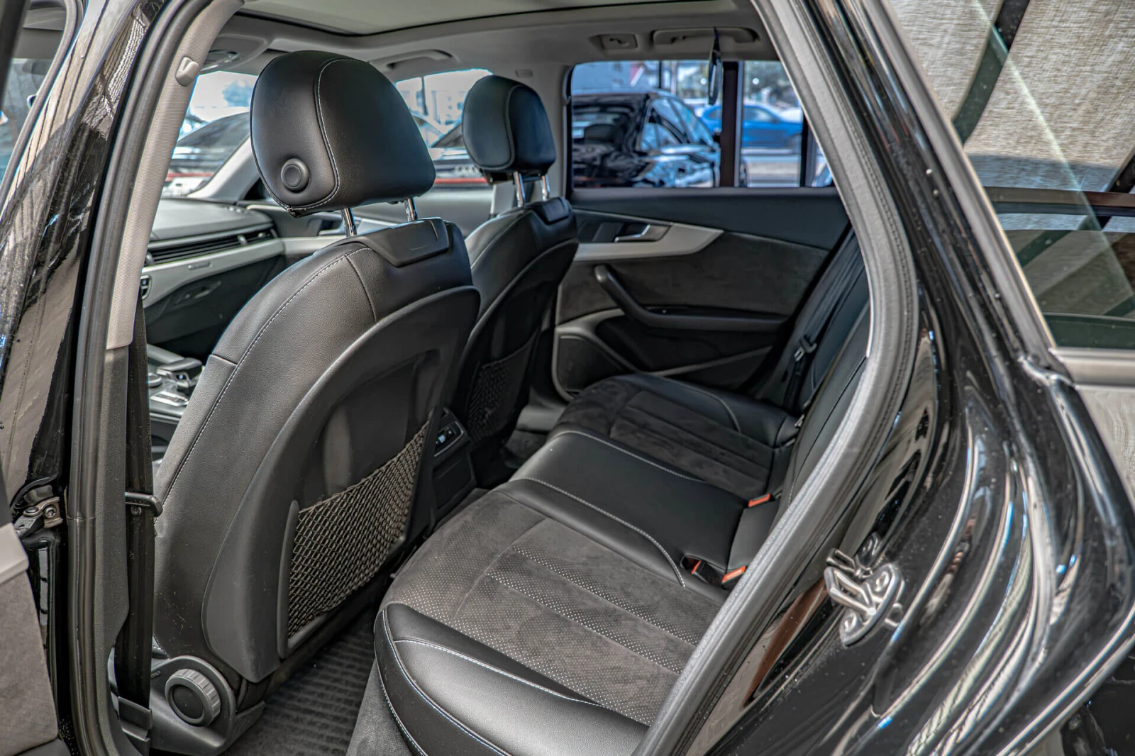 Audi A4 2.0TDI/Quattro/Distronic/Blind Assist/Lane Assist/, снимка 8 - Автомобили и джипове - 55928679