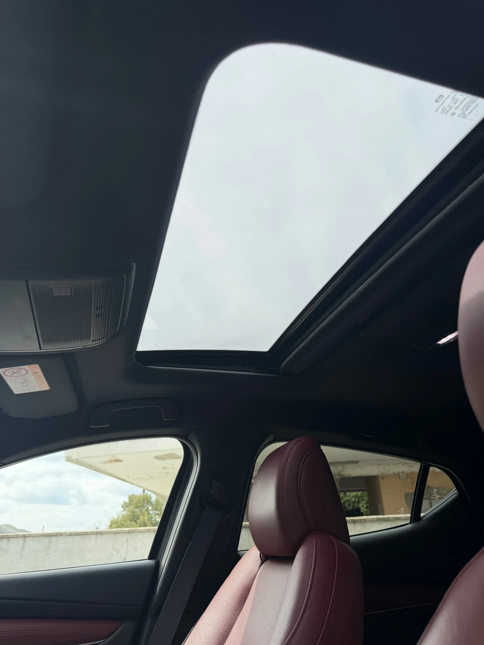 Mazda 3, снимка 12 - Автомобили и джипове - 56184862