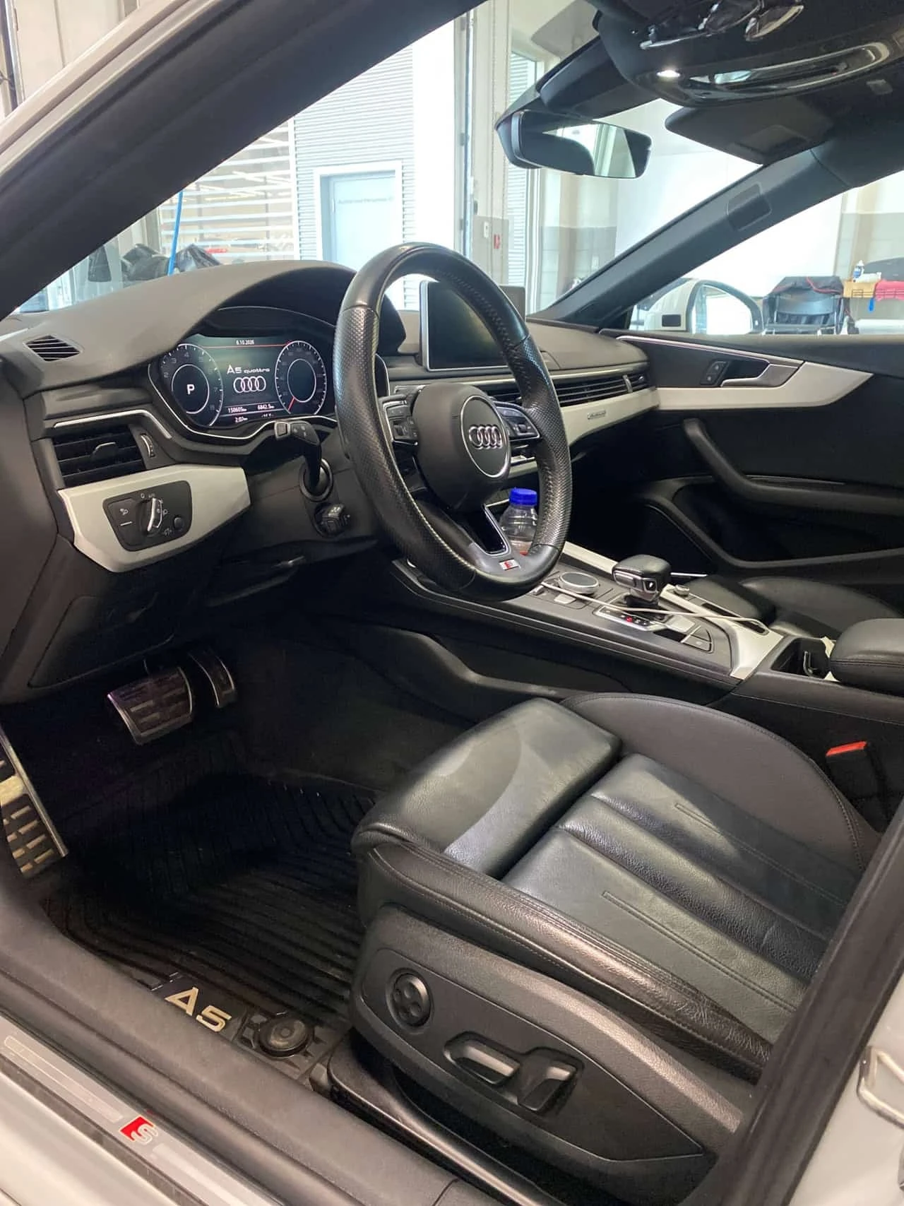 Audi A5 * Technik S-LINE* DISTRONIC* B&O* , снимка 5 - Автомобили и джипове - 56379520
