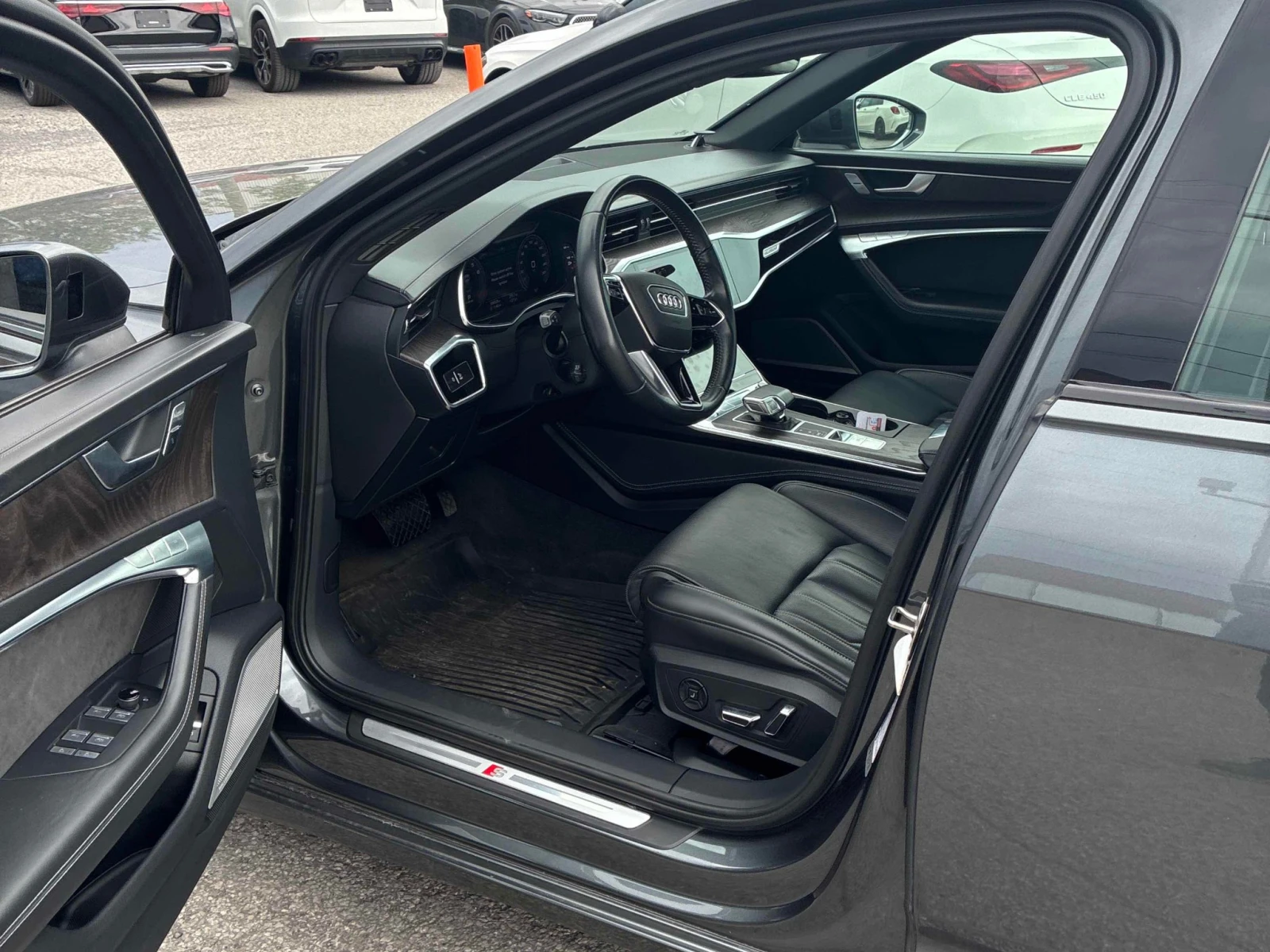 Audi A6 Technik / 360 / DIS / HUD / B&O / Лизинг, снимка 5 - Автомобили и джипове - 56519972