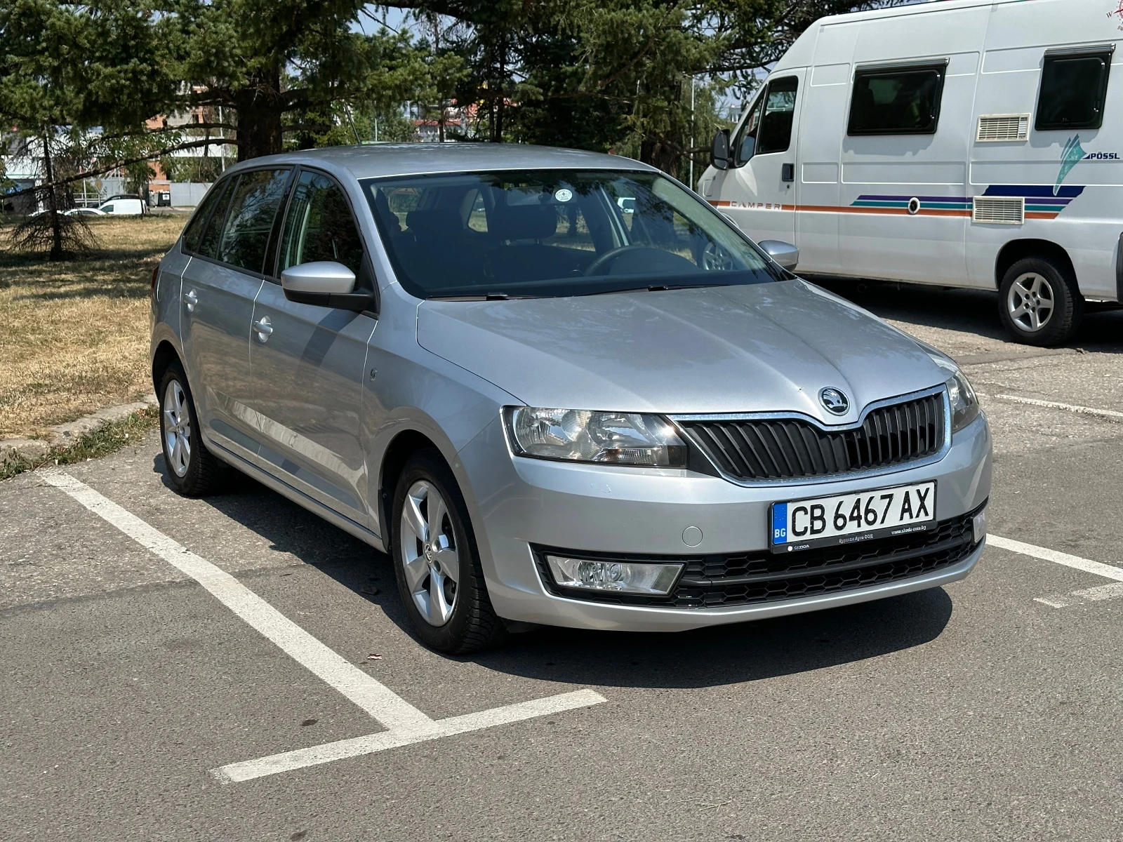 Skoda Rapid 1.6 TDI 90к.с., снимка 4 - Автомобили и джипове - 56649365