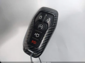 Обява за продажба на Lincoln Mkx 3.7L V-6 DOHC, VVT, 303HP All Wheel Drive ~16 200 лв. - изображение 2