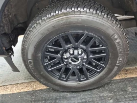 Ford F250 SuperDuty SRW * LARIAT CREW CAB STD BED * CARFAX * | Auto.bg — изображение 6