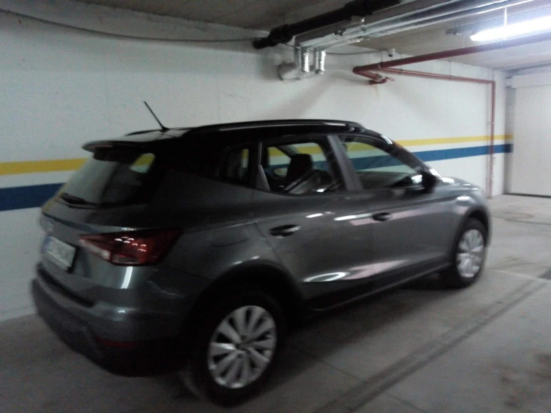 Seat Arona, снимка 2 - Автомобили и джипове - 48288807