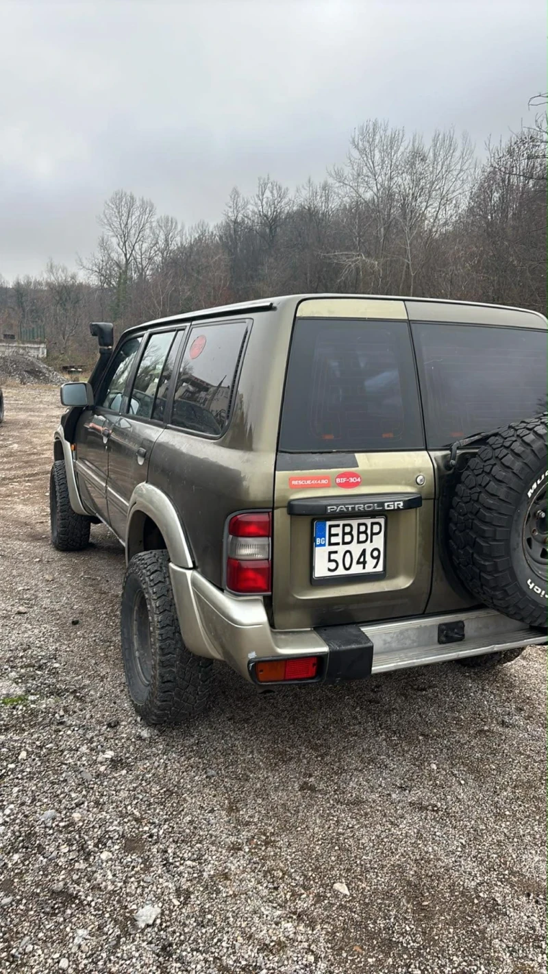 Nissan Patrol 2.8 , снимка 4 - Автомобили и джипове - 52932369