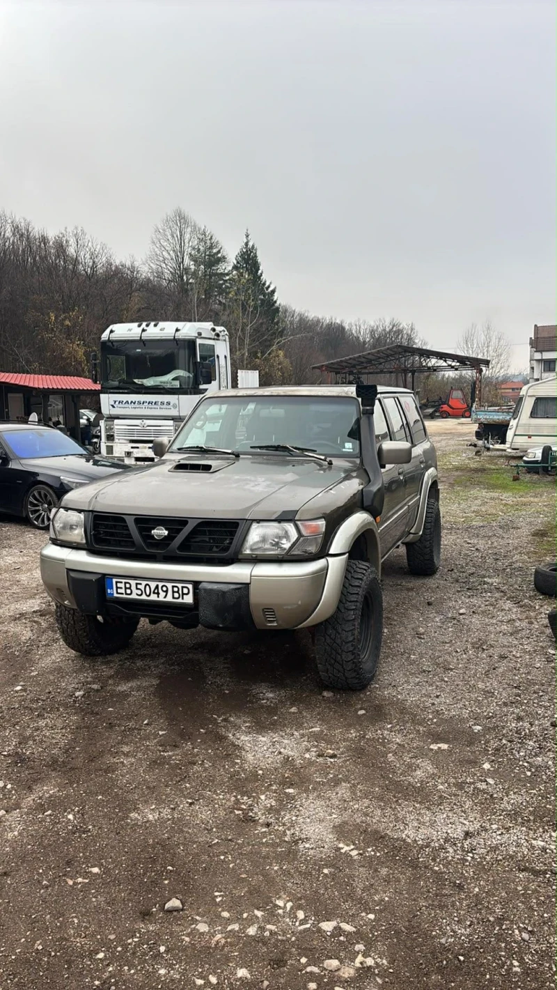 Nissan Patrol 2.8 , снимка 2 - Автомобили и джипове - 52932369