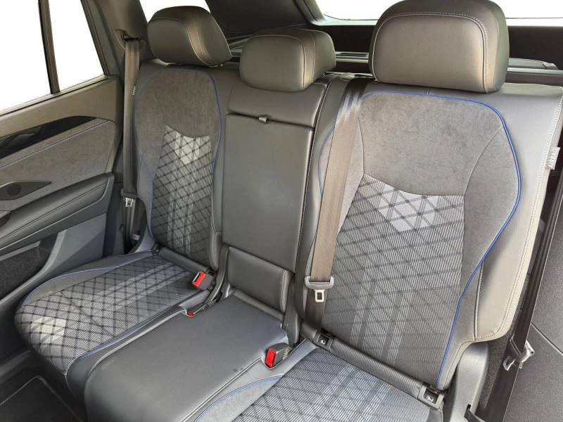 VW Tayron 2.0 TDI R-LINE BLACK STYLE 360 MATRIX, снимка 10 - Автомобили и джипове - 52713324