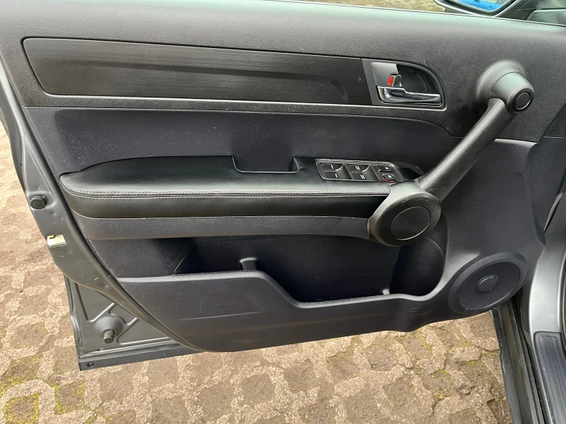 Honda Cr-v 2.0 16V SPORT, снимка 7 - Автомобили и джипове - 53205704