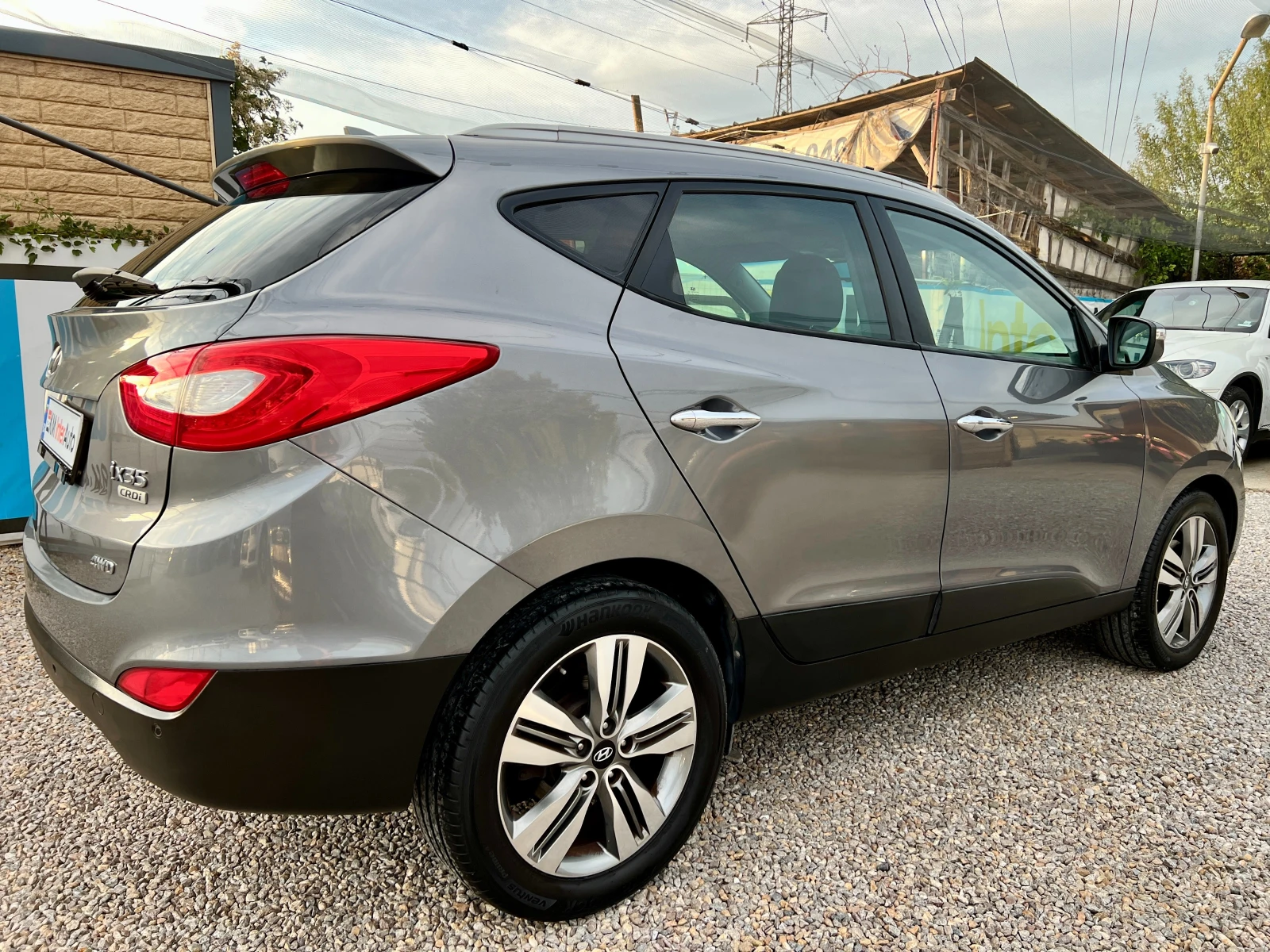 Hyundai IX35 2.0CRDI AUT/4X4/КОЖА/ПАНОРАМА/NAVI/КАМЕРА - изображение 4