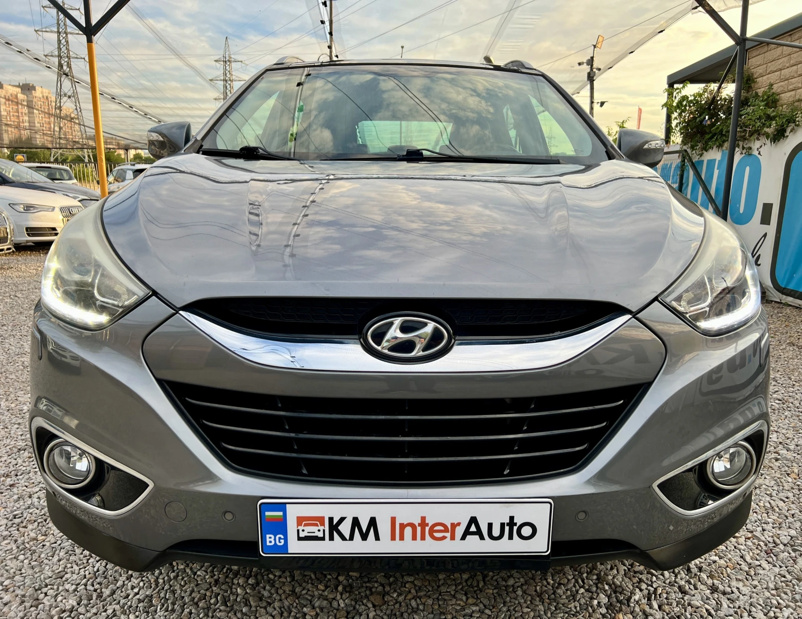 Hyundai IX35 2.0CRDI AUT/4X4/КОЖА/ПАНОРАМА/NAVI/КАМЕРА - изображение 2