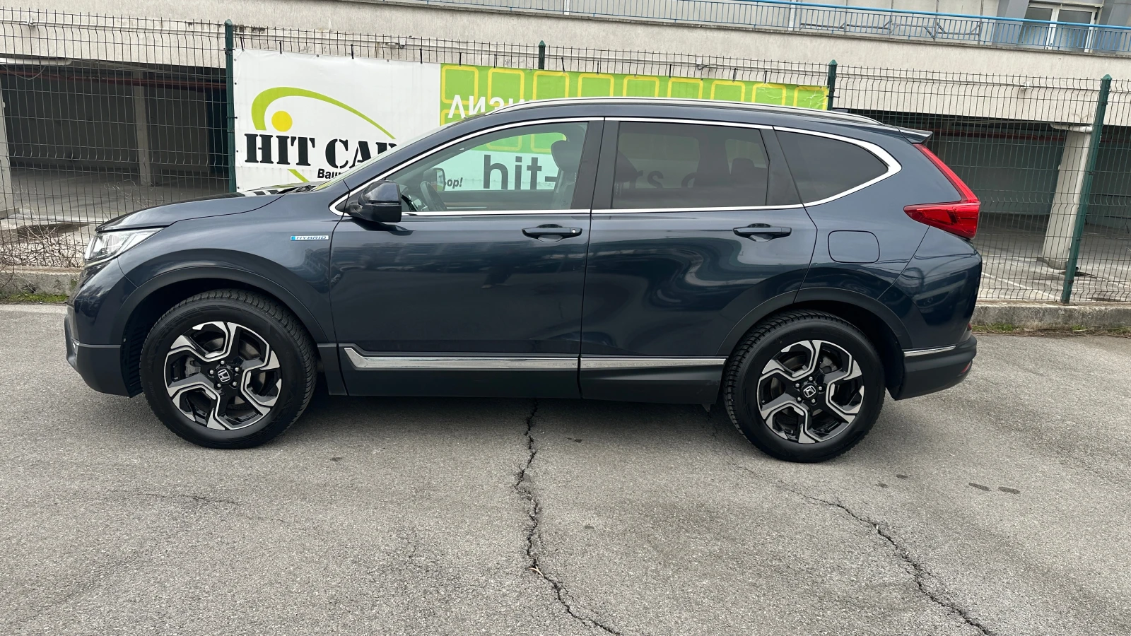 Honda Cr-v 2.0 Hybrid 4x4, снимка 4 - Автомобили и джипове - 53905248