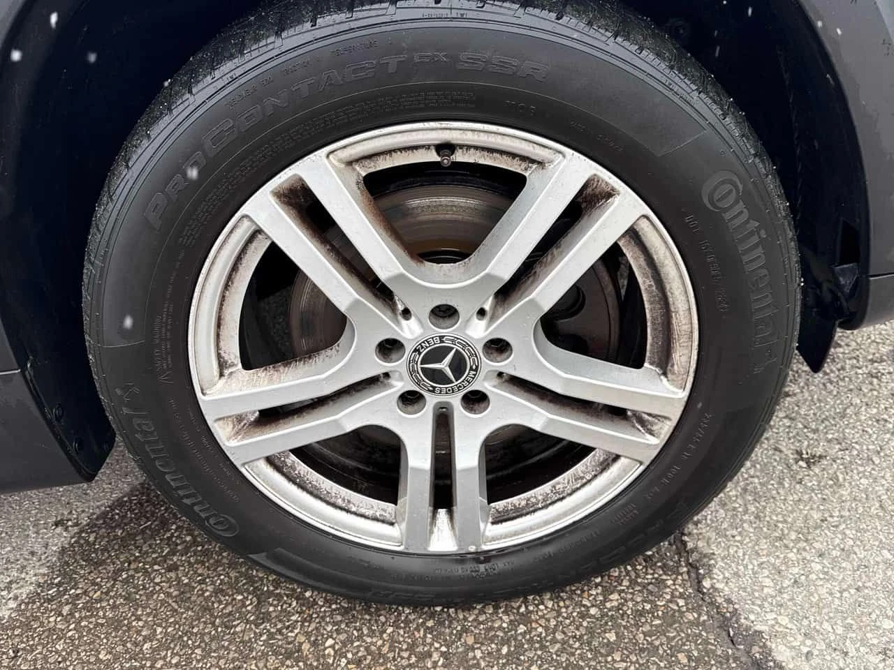 Mercedes-Benz GLB 250  CARFAX, снимка 7 - Автомобили и джипове - 53905643