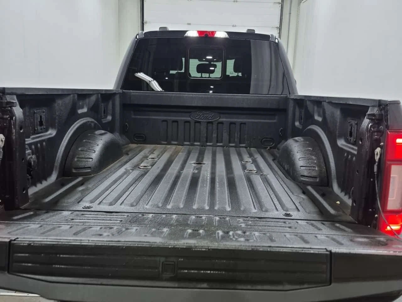 Ford F250 SuperDuty SRW * LARIAT CREW CAB STD BED * CARFAX * | Mobile.bg � ����������� 13