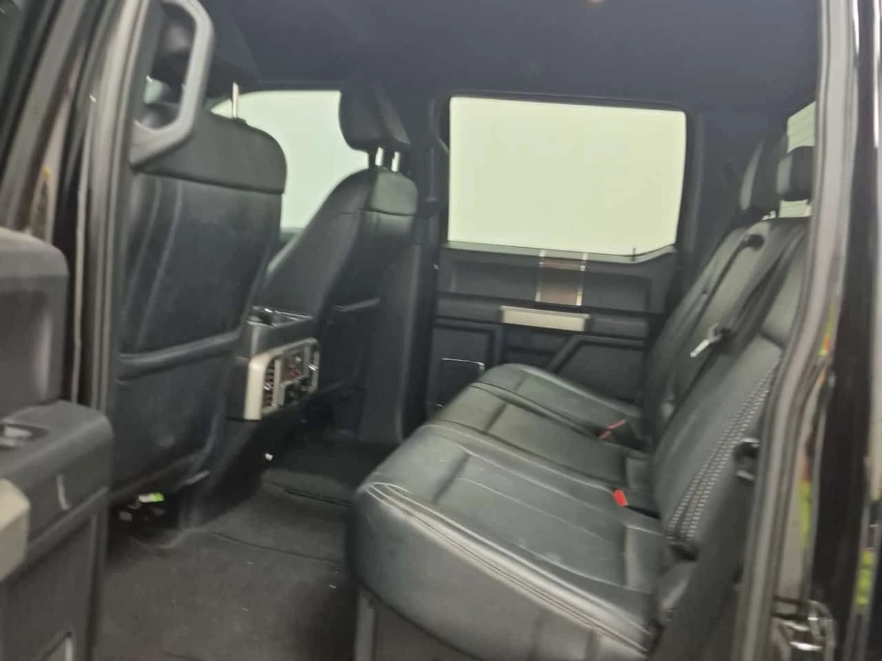 Ford F250 SuperDuty SRW * LARIAT CREW CAB STD BED * CARFAX * | Mobile.bg � ����������� 11