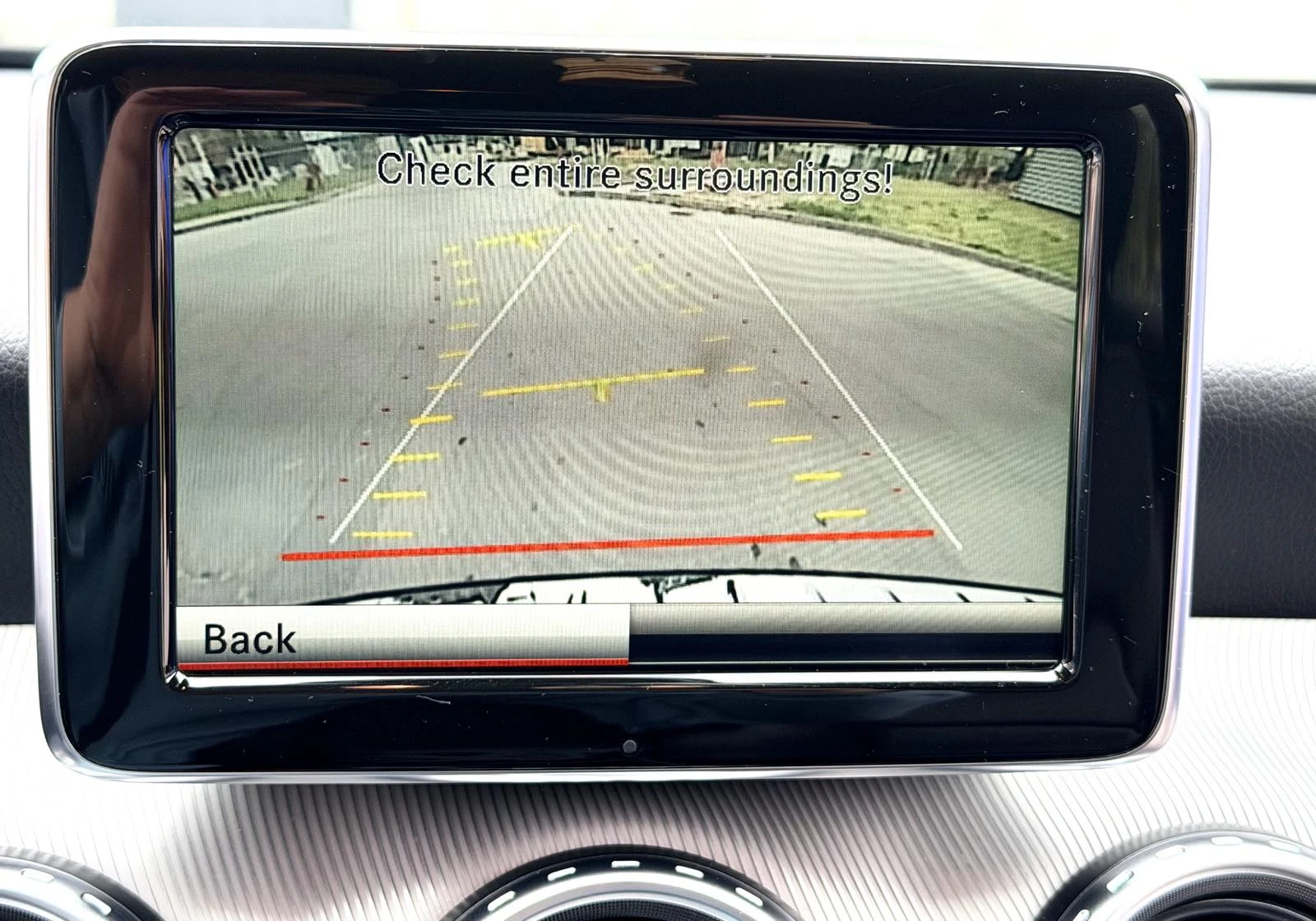 Mercedes-Benz GLA 250, снимка 15 - Автомобили и джипове - 54167096