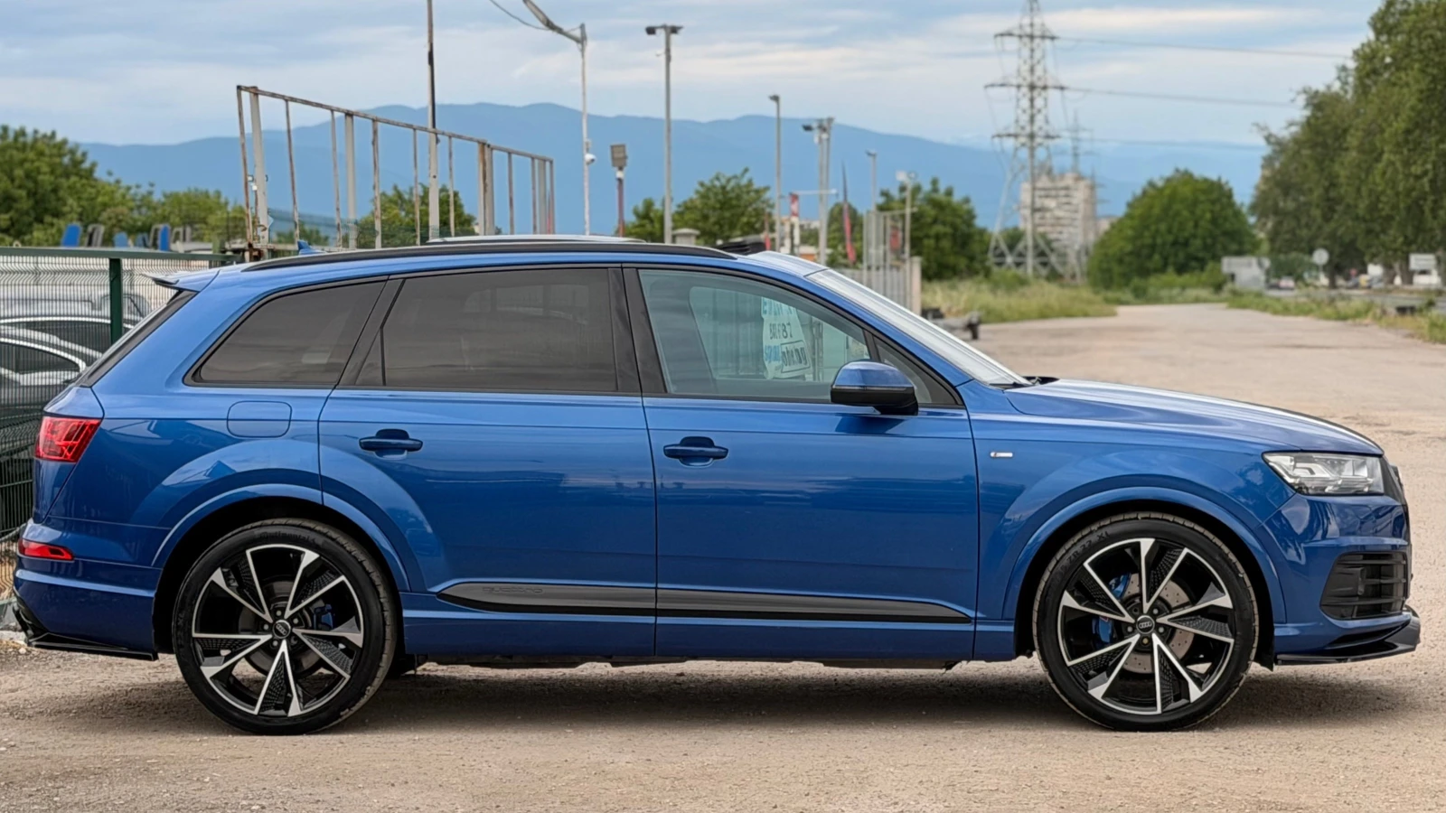 Audi Q7 3.0Tdi= Quattro= S-line= MXT Designe= Matrix= Pano, снимка 4 - Автомобили и джипове - 54620454