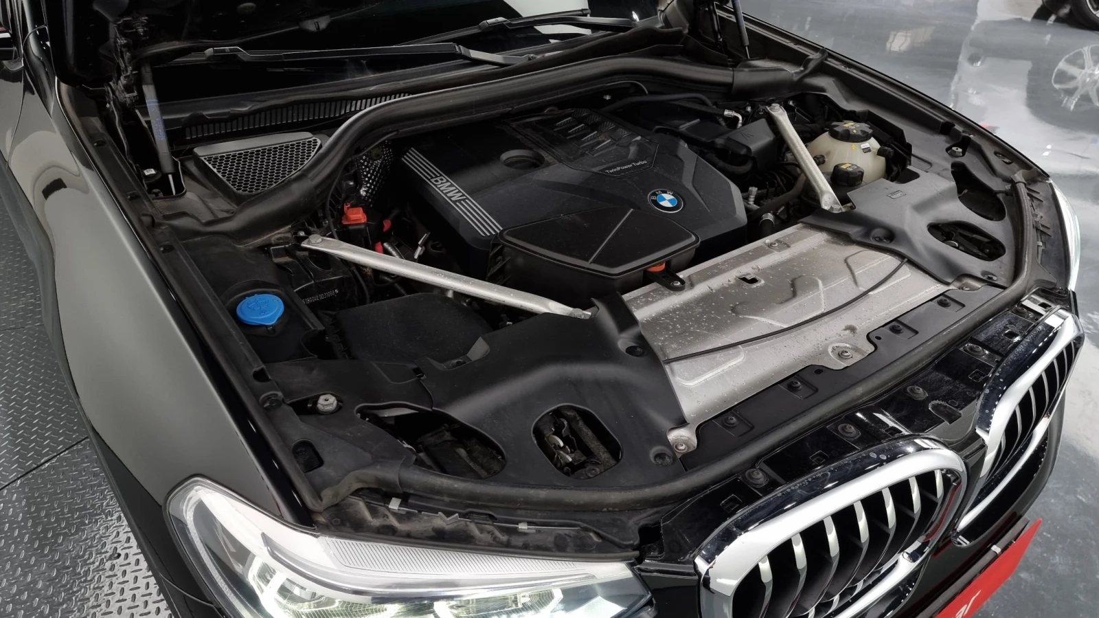 BMW X3 xDrive 20i Luxury | HUD | DISTRONIC | MEMORY | PAN, снимка 6 - Автомобили и джипове - 54699969