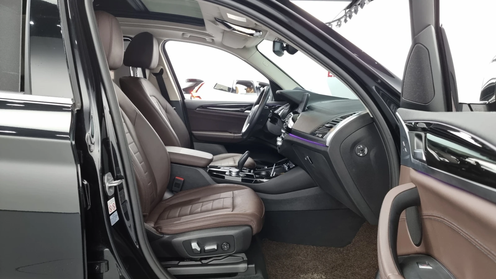 BMW X3 xDrive 20i Luxury | HUD | DISTRONIC | MEMORY | PAN, снимка 13 - Автомобили и джипове - 54699969