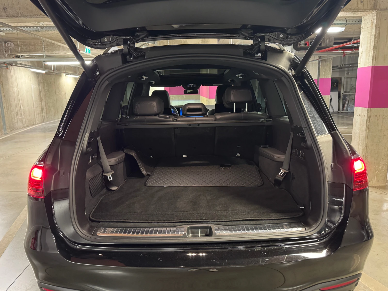 Mercedes-Benz GLS580 4MATIC AMG/E-ACTIVE BODY/МАСАЖ/BURMESTER/HEAD-UP/, снимка 7 - Автомобили и джипове - 54960231