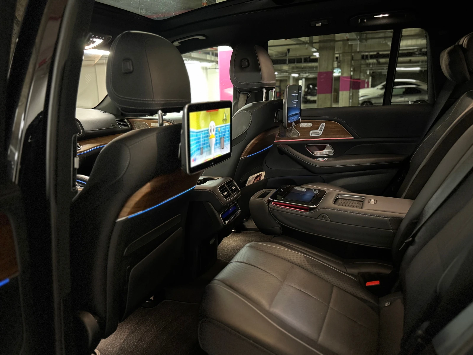 Mercedes-Benz GLS580 4MATIC AMG/E-ACTIVE BODY/МАСАЖ/BURMESTER/HEAD-UP/, снимка 11 - Автомобили и джипове - 54960231