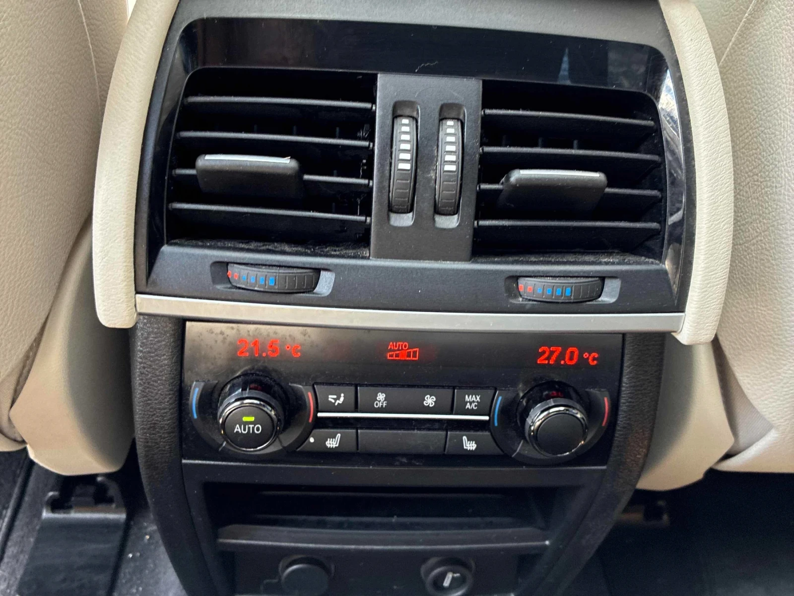 BMW X5 XDRIVE* HARMAN KARDON* CARFAX* ПОДГРЕВ, снимка 14 - Автомобили и джипове - 55632557