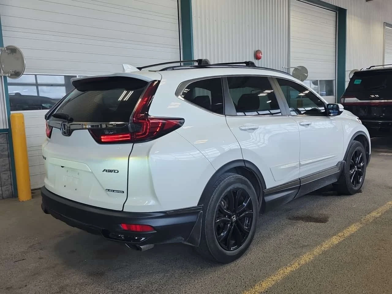Honda Cr-v * BLACK EDITION * AWD * CARFAX * , снимка 3 - Автомобили и джипове - 55702770