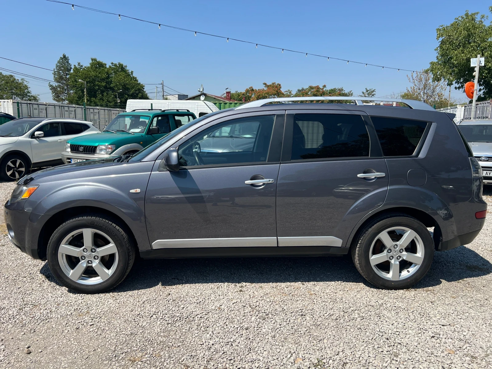 Mitsubishi Outlander 2.4* ШВЕЙЦАРИЯ* 4х4* АВТОМАТИК* , снимка 9 - Автомобили и джипове - 55750522