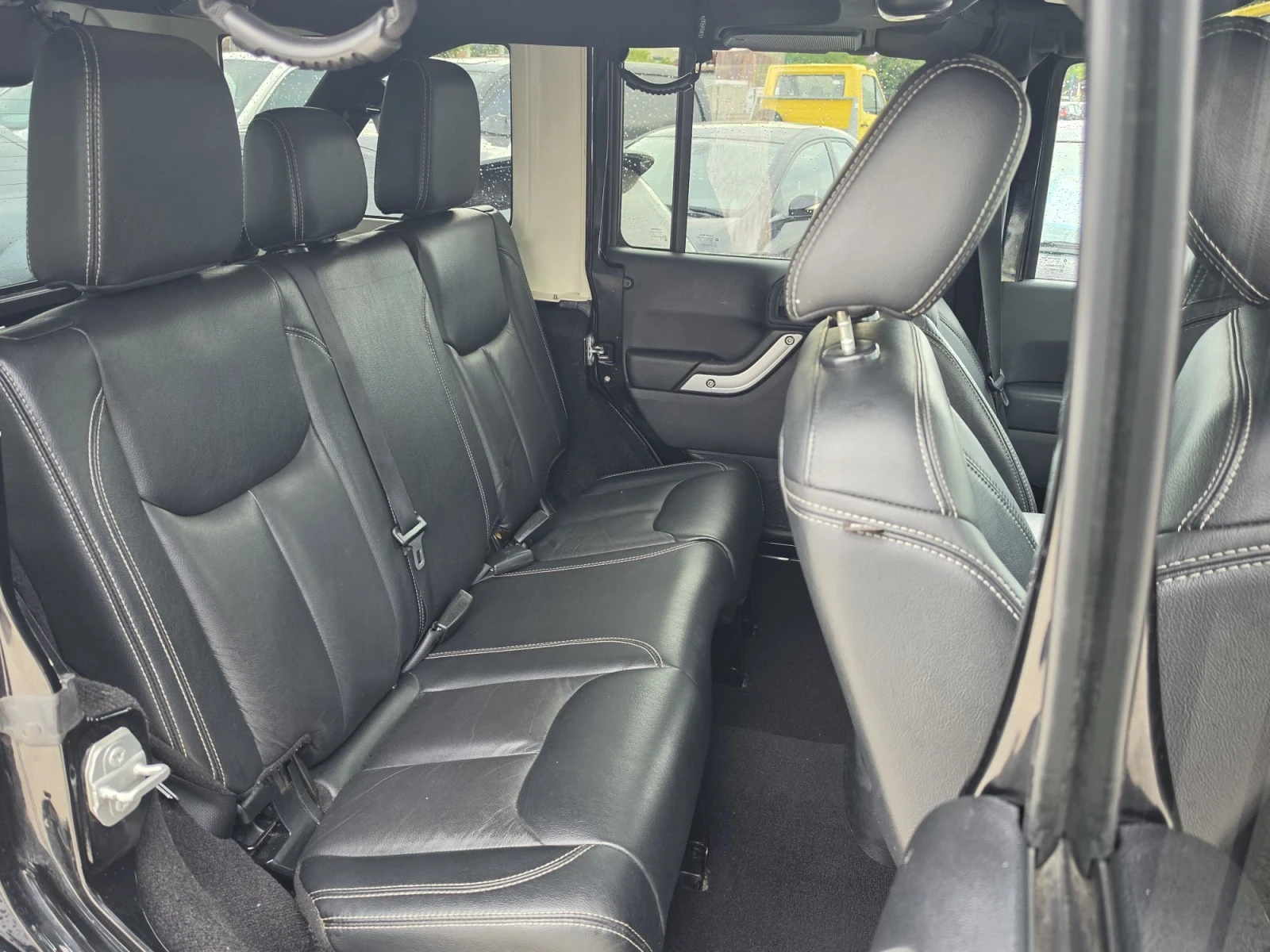 Jeep Wrangler Unlimited! 2.8cc/200hp, снимка 13 - Автомобили и джипове - 56370210