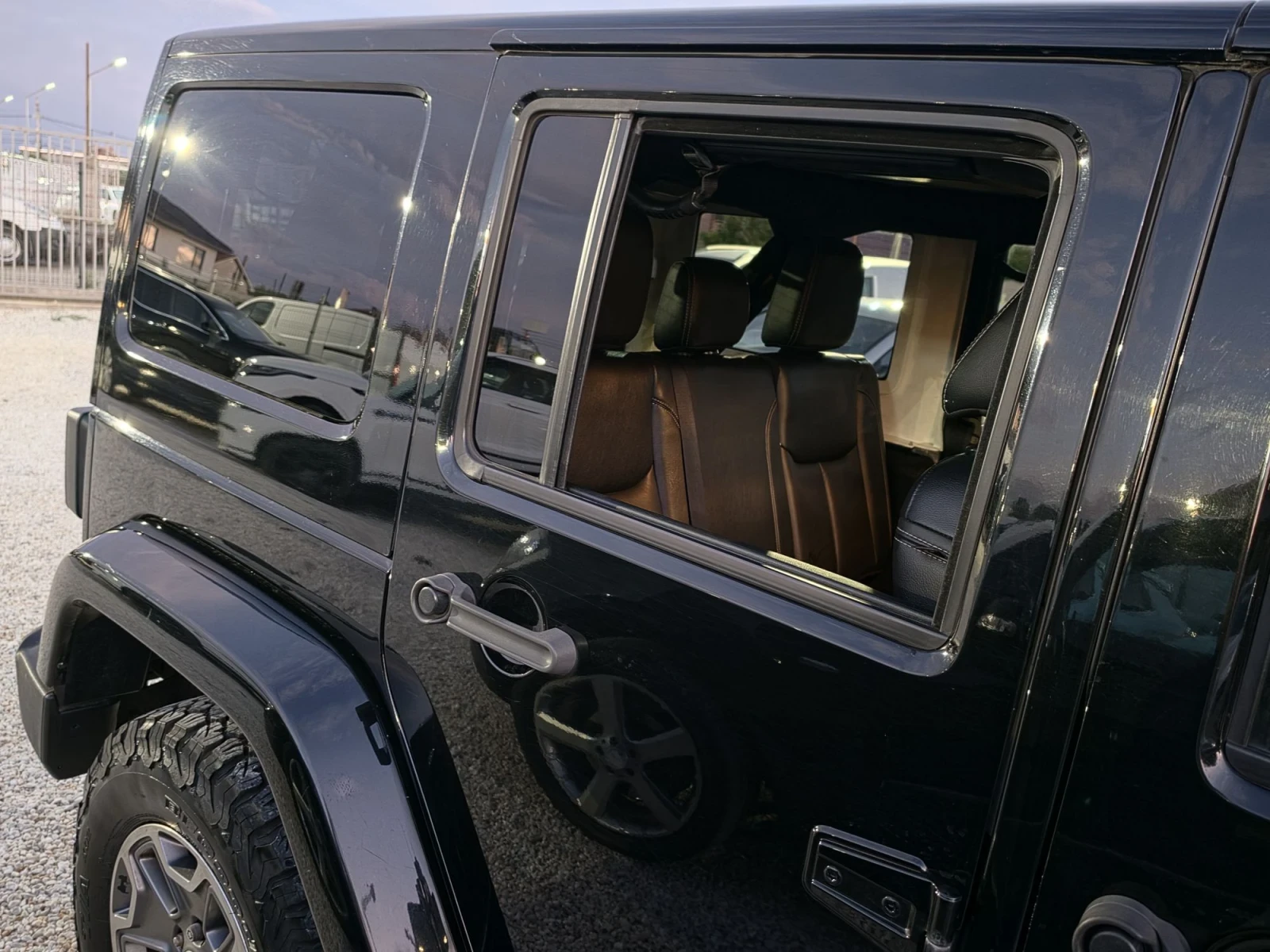 Jeep Wrangler Unlimited! 2.8cc/200hp, снимка 15 - Автомобили и джипове - 56370210