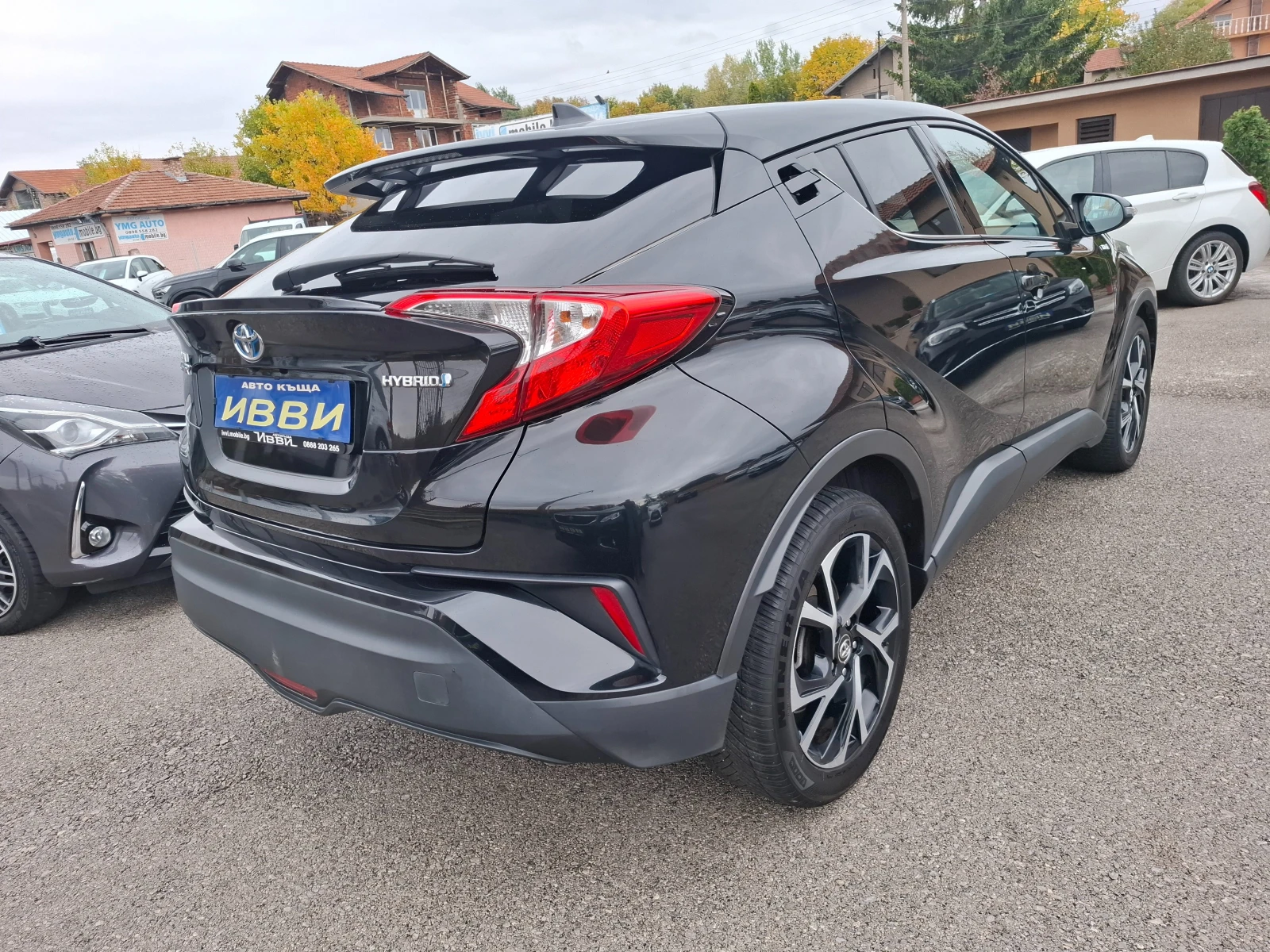 Toyota C-HR 1.8 HYBRID AUTOMATIC CAMERA, снимка 4 - Автомобили и джипове - 56493671