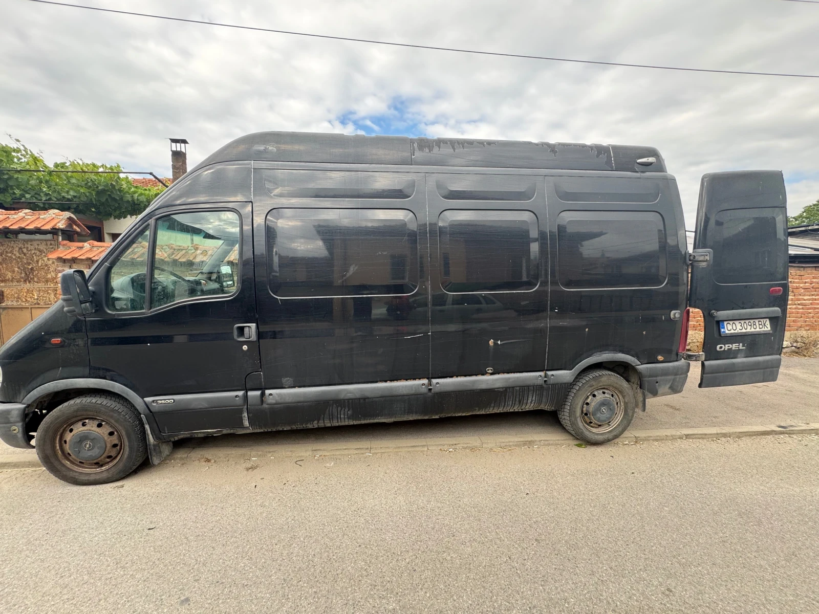 Opel Movano 2.8 - изображение 2