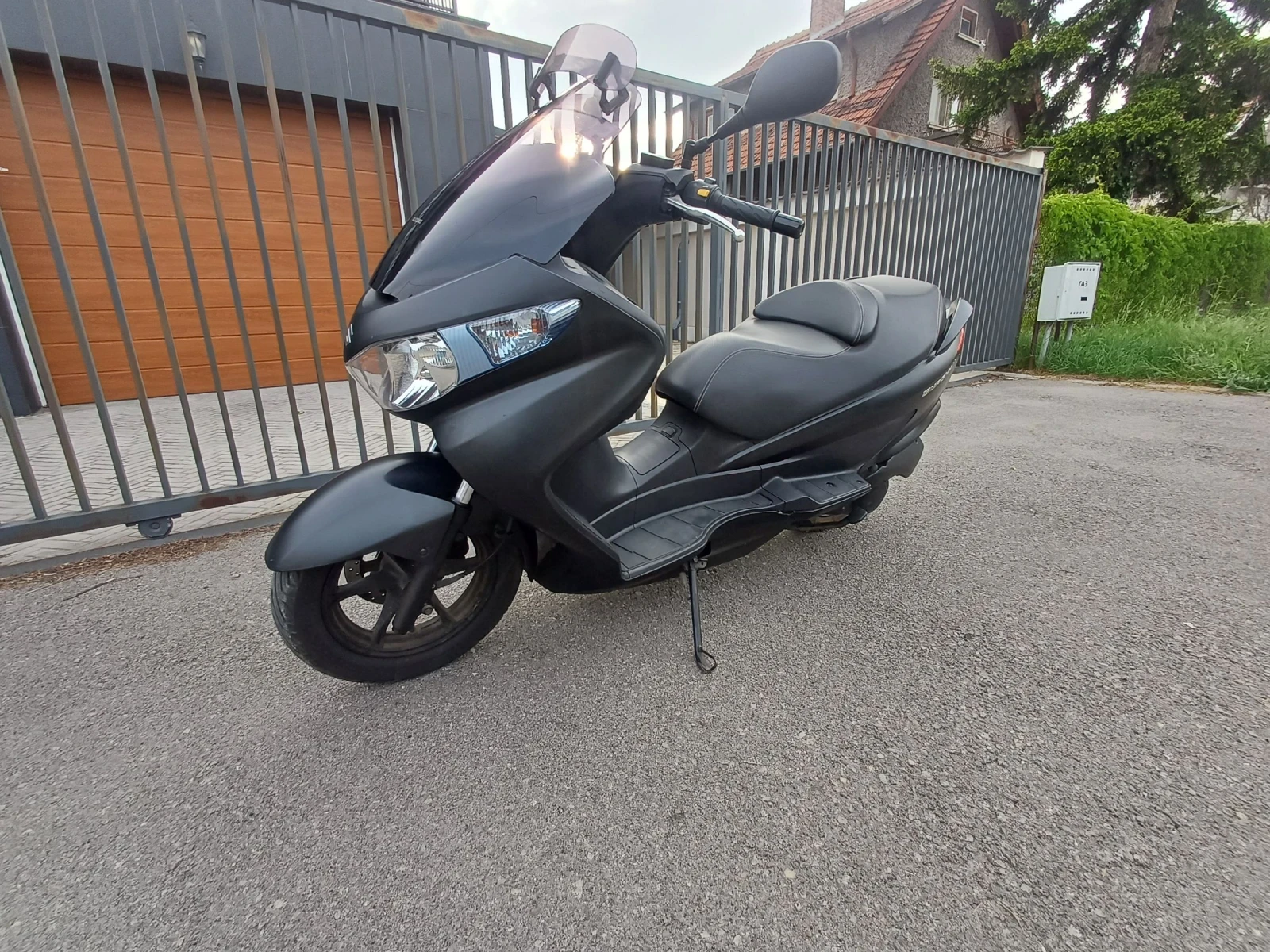 Suzuki Burgman 200 i - изображение 3
