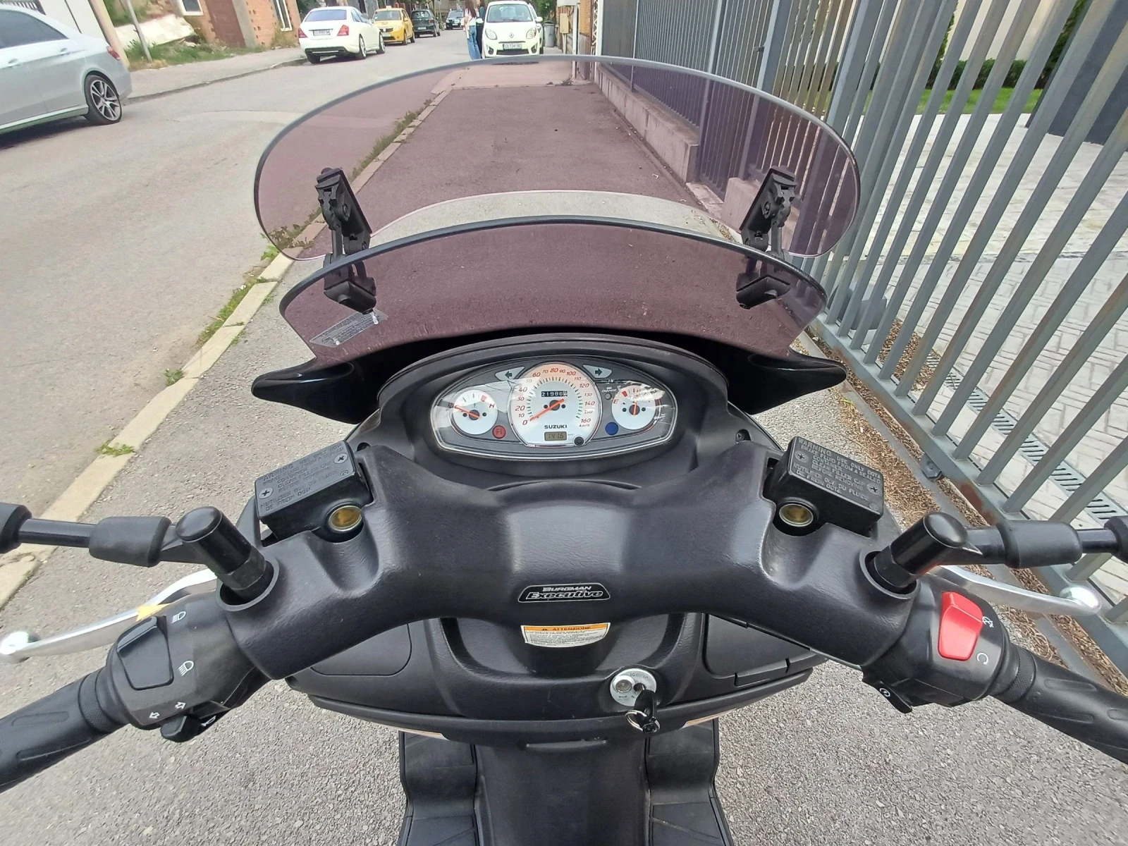 Suzuki Burgman 200 i - изображение 7