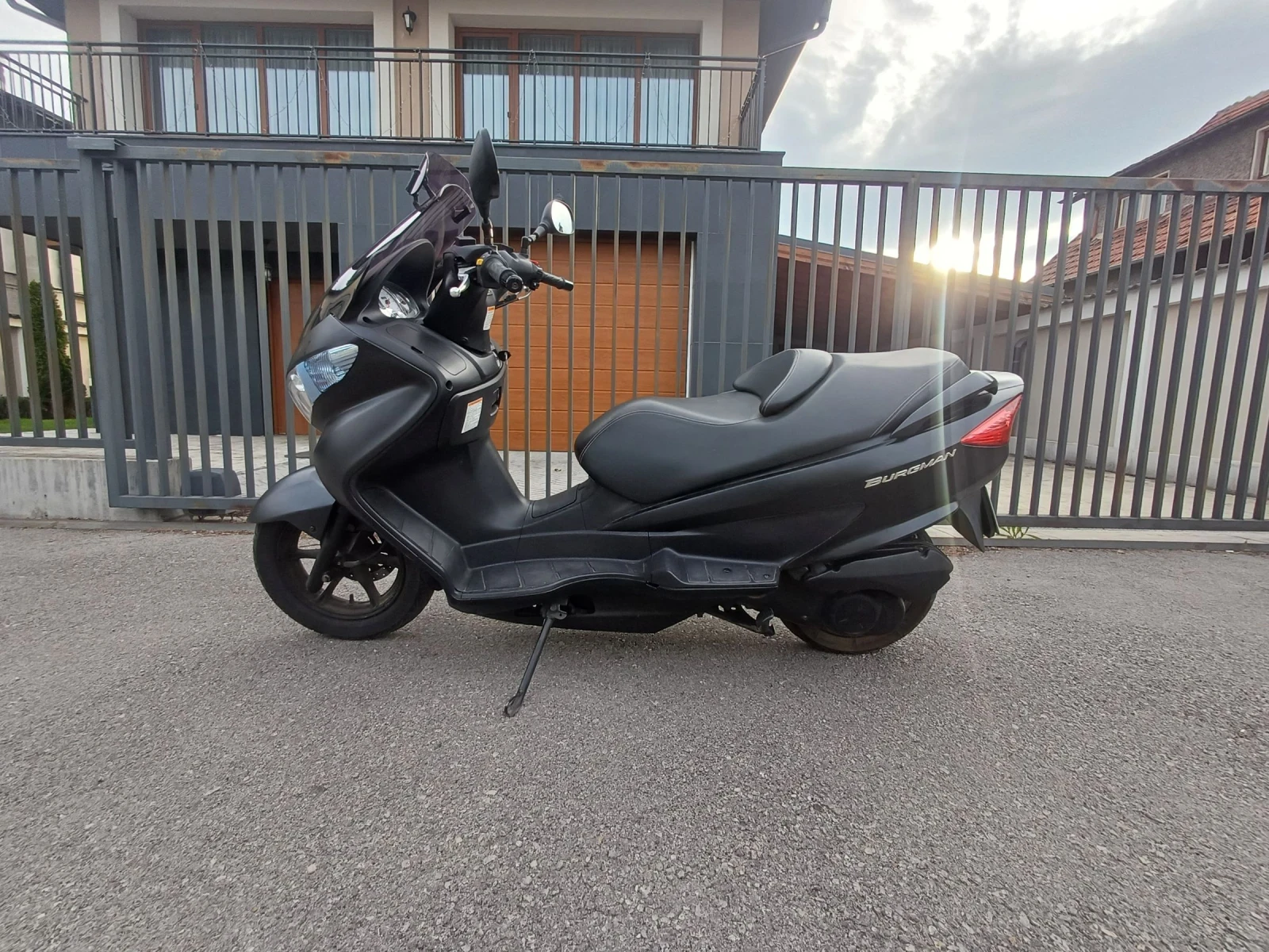 Suzuki Burgman 200 i - изображение 4