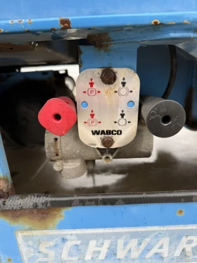 Полуремарке Schwarzmuller За тежка и строителна техника., снимка 3