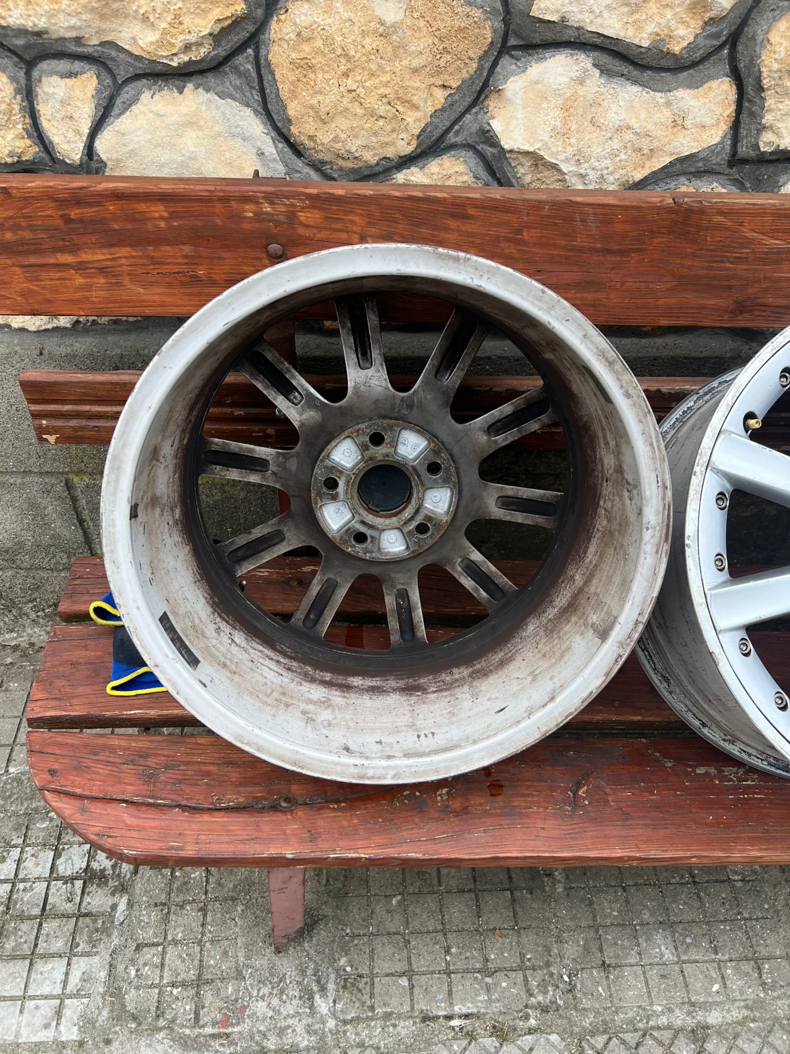 ������ | Mobile.bg � ����������� 8