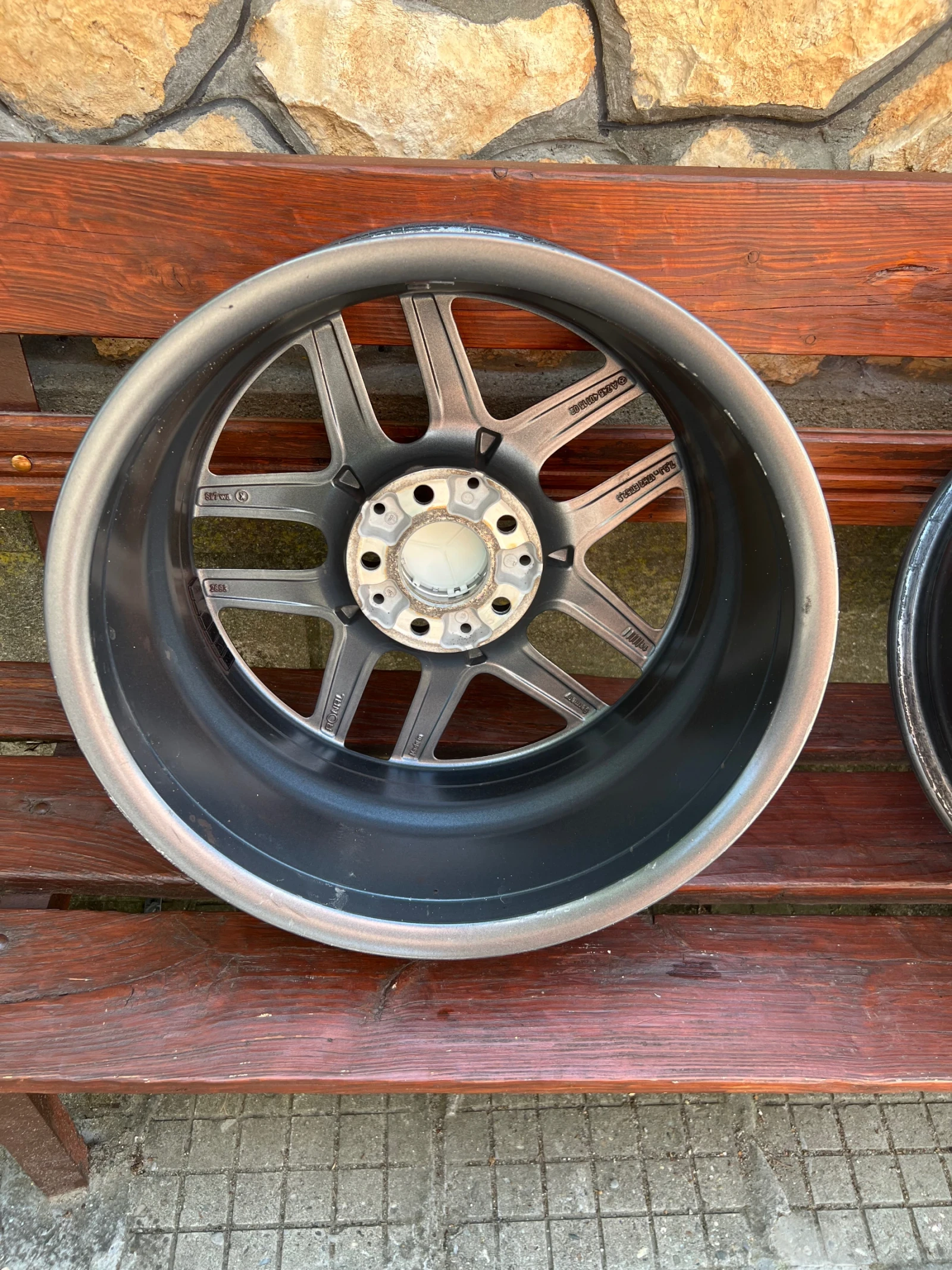 ������ | Mobile.bg � ����������� 9